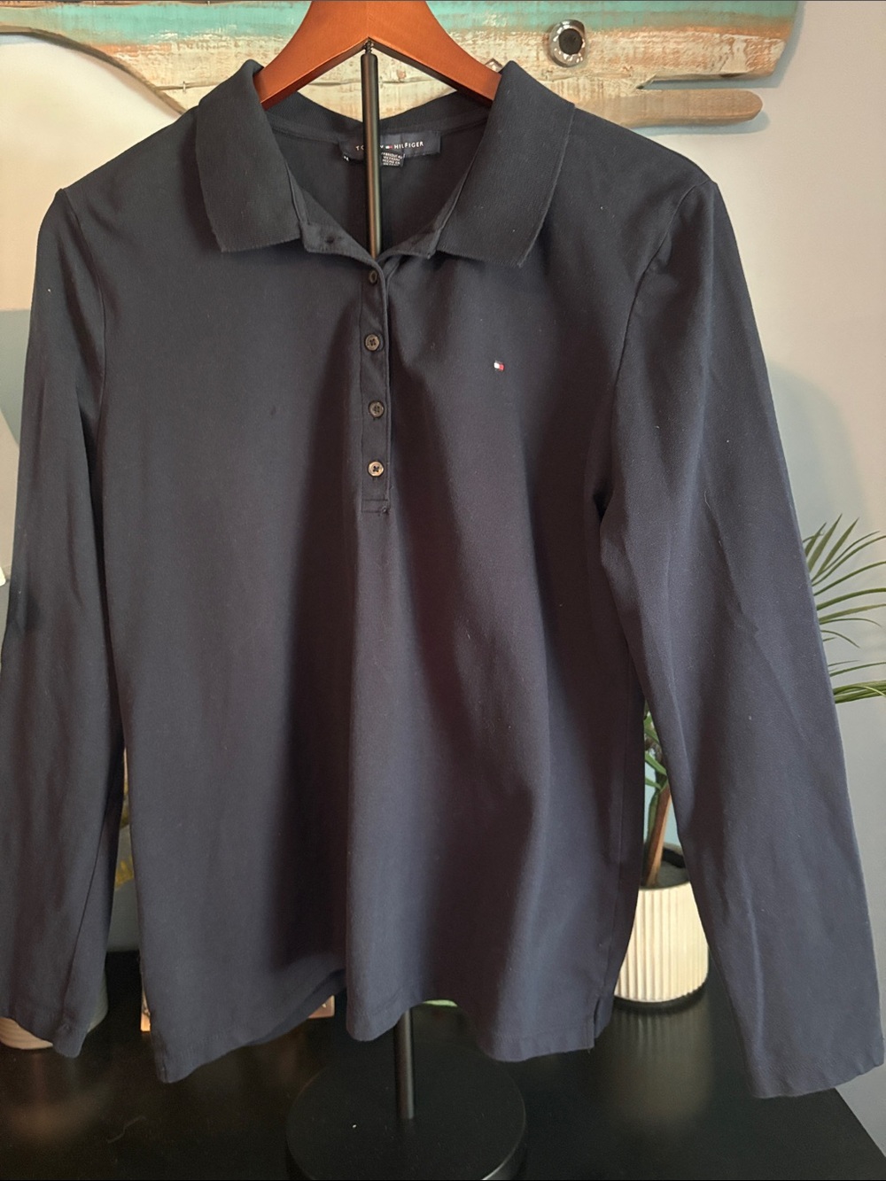 Tommy Hilfiger Women’s Navy Long-Sleeve Polo with Small Logo